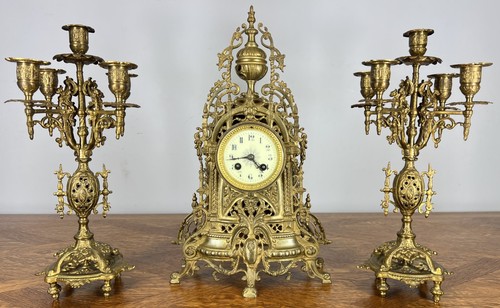 Mantel clock vintage french - vintage,