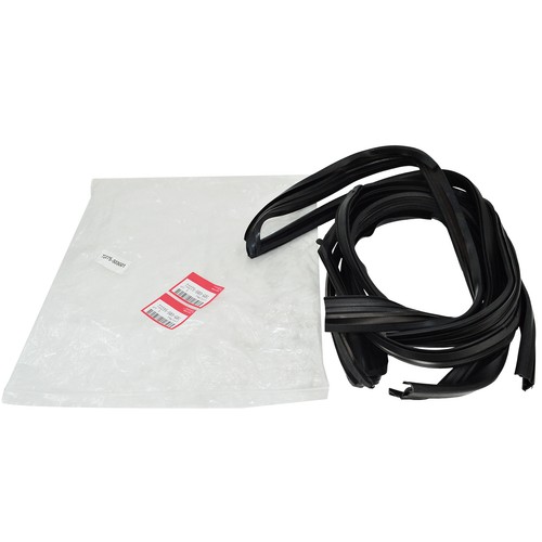 Pcs front door glass run - door,