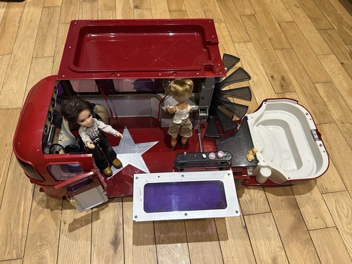 Bratz rock angelz tour - bratz, bus/