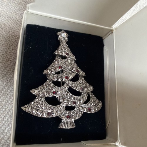 Vintage avon victorian tree - vintage,