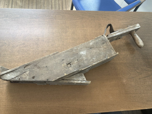Antique wooden hand held - held, corn