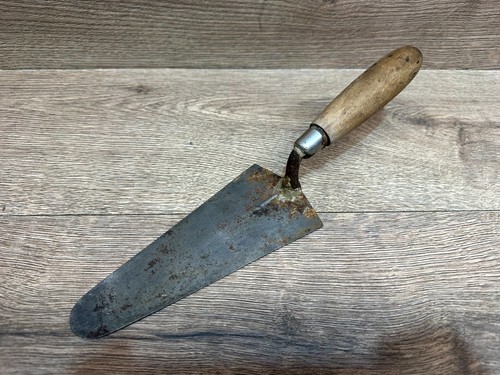 Vintage bricklayers pointing - vintage,