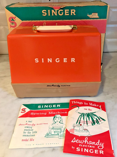 Pristine working singer - working,