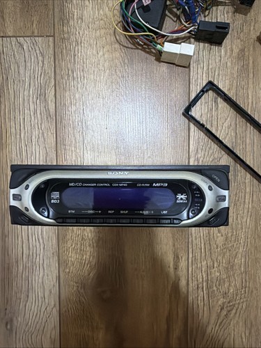 Sony cdx mp40 car radio - sony,
