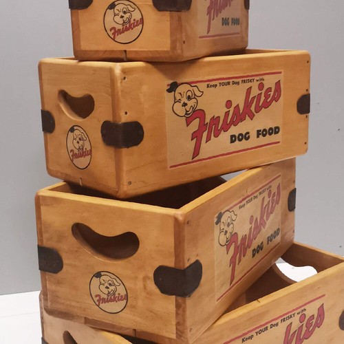 Friskie dog vintage box - box, wooden