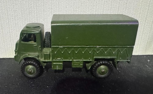 Dinky toys army wagon - toys,
