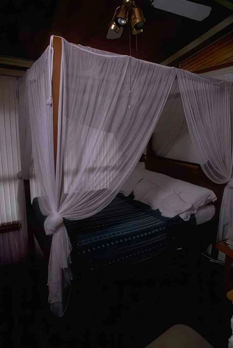 Boat bed lighting photo - bed,