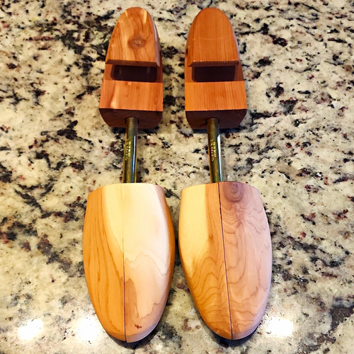 Vintage wooden shoe trees - wooden,