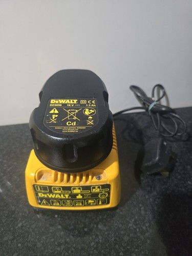 Dewalt de9098 18v - 18v, nicd