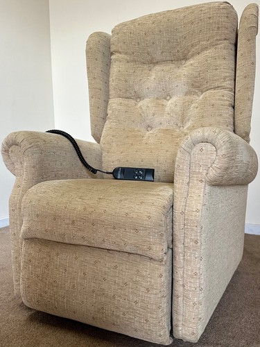 Luxury electric riser - riser, recliner
