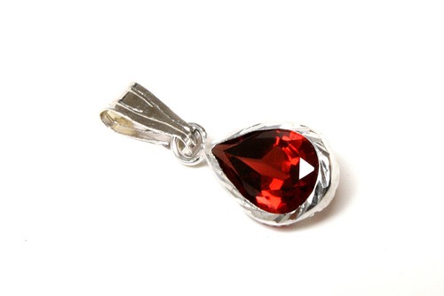 9ct white gold garnet - 9ct,