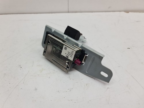 Ford fiesta amplifier stereo - ford,