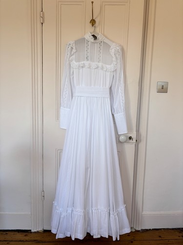 Exquisite 1970s laura ashley - laura,