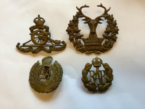 Job lot military - job, badges