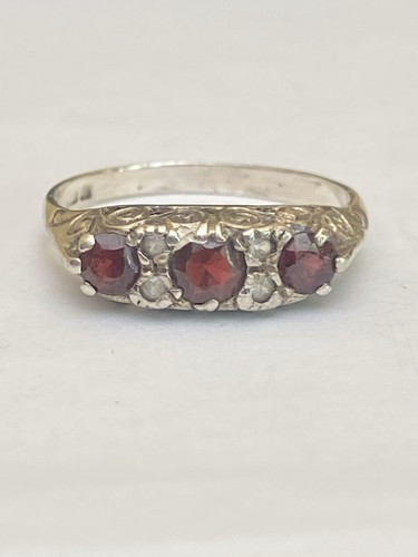 Vintage hallmarked 1976 - hallmarked,