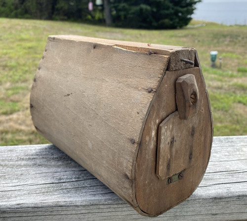 Wood pigeoncarrier antique - wood, pigeon(?)carrier,