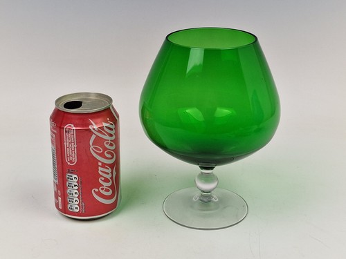 Vintage retro brandy balloon - retro, balloon"