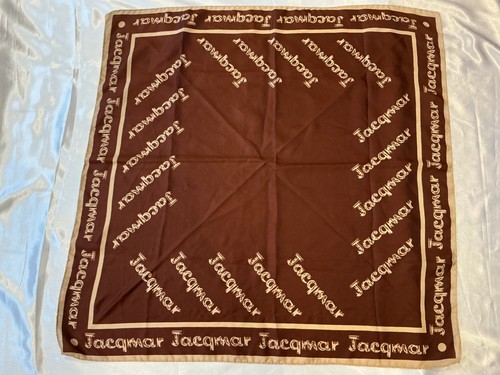 Jacqmar beautiful square - by,