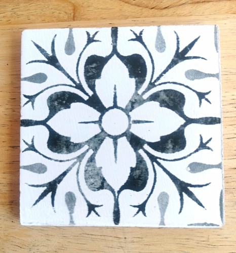 Square ceramic tile - square,
