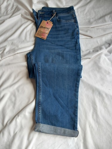 Ladies mantaray cropped - mantaray,