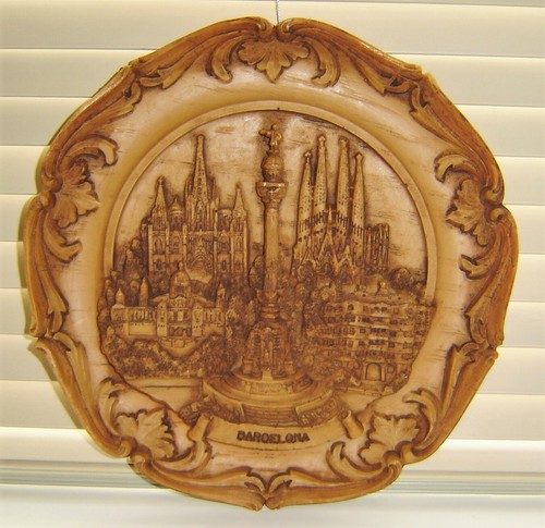 Vintage wooden resin carved - 3d,