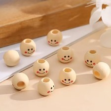 20 x Wooden Doll Head Beads