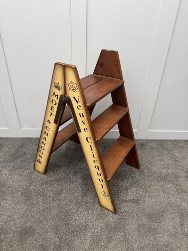 Vintage style pine step - style,