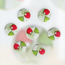 Vintage‑Style Strawberry