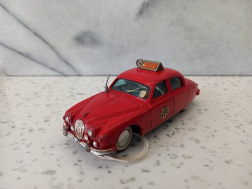 Corgi toys 332 jaguar - toys, mk1