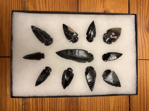 Black obsidian arrowheads - obsidian,