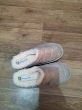 Suede Platform Slippers Fleece Lined Size 5 Brand New Never Worn