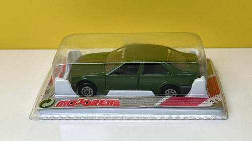 Majorette 257 bmw 325 - 257, olive