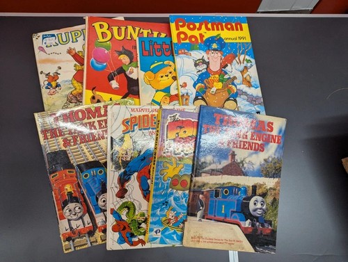 Vintage annuals and albums