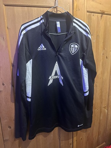 Black astonish leeds united - astonish,