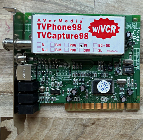 Avermedia tvphone98 vcr - avermedia,