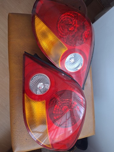 Pair hyundai coupe - of,