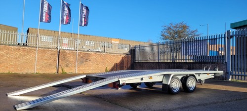 Beaver tail trailer - beaver,
