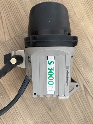 Elinchrom 3000 flash head - elinchrom,