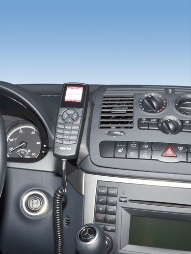 Kuda mobile phone holder - , 1565