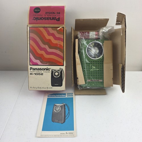 Vintage panasonic radio - vintage,
