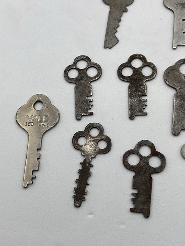 Lot odd keys real - of,