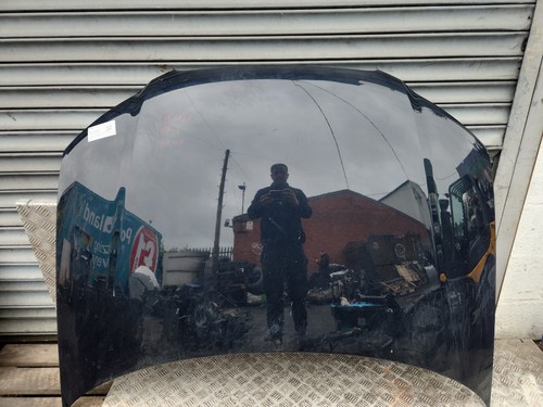 Audi bonnet phantom - 8p,