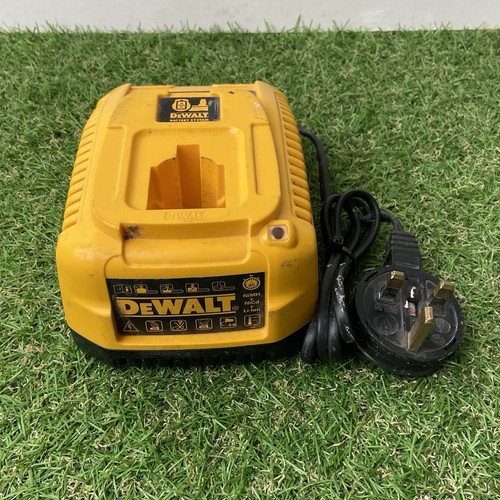 Dewalt de9135 battery charger - dewalt,
