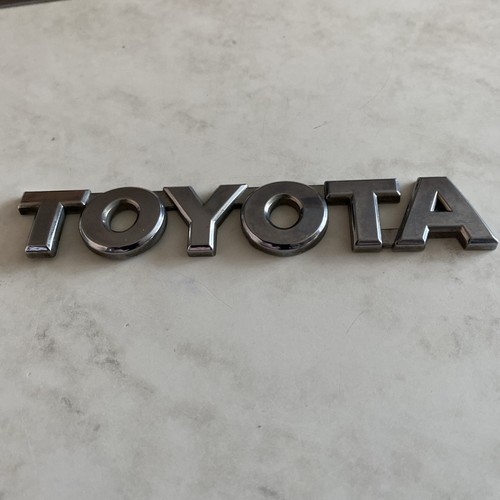 Used toyota avensis mk2 - used,
