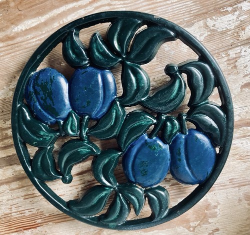 Vintage cast iron trivet - vintage,