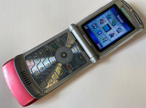 Motorola razr mobile phone - razr, v3