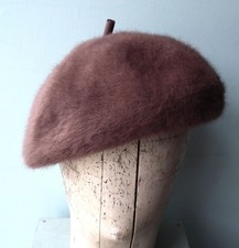Vintage style women's beret