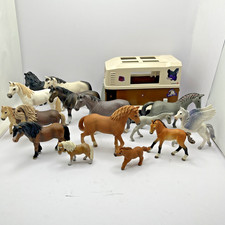 Schleich Farm Trailer Horse Box and 15 horse pony bundle job lot