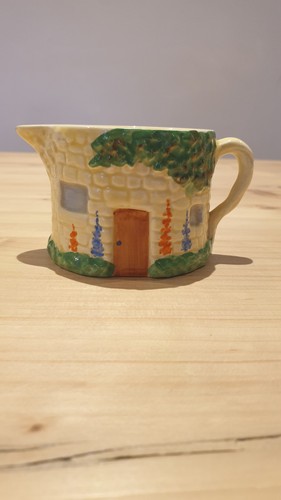 Carlton ware cottage - carlton,
