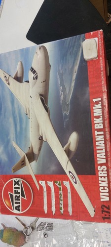 Airfix a11001a vickers - airfix,